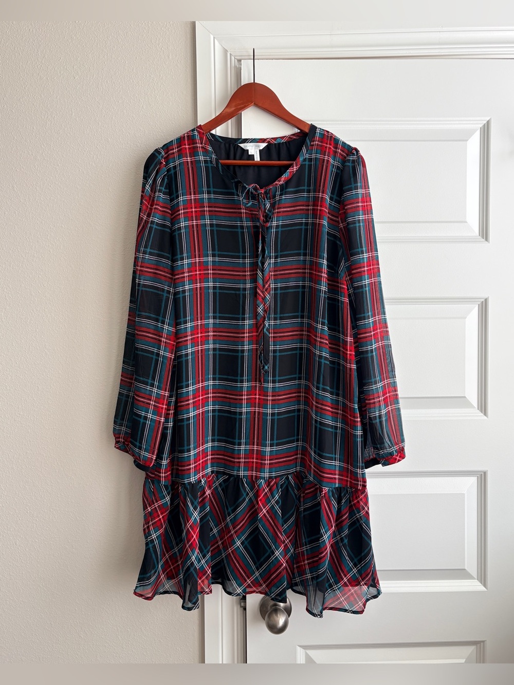 Draper James Rosanne Tartan black red holiday Plaid Ruffle Dress L